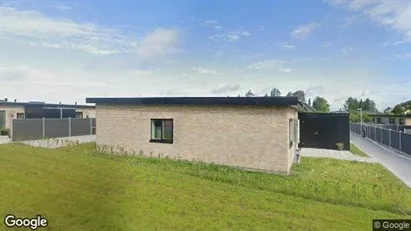 Lejligheder til leje i Kjellerup - Foto fra Google Street View Lejligheder til leje i Kjellerup - Foto fra Google Street View