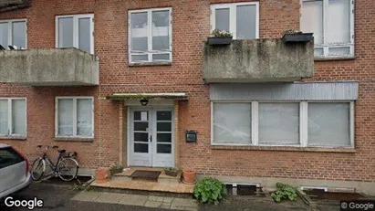 Lejligheder til salg i Ry - Foto fra Google Street View Lejligheder til salg i Ry - Foto fra Google Street View