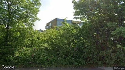 Lejligheder til salg i Brabrand - Foto fra Google Street View Lejligheder til salg i Brabrand - Foto fra Google Street View