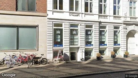 Lejligheder til salg i København K - Foto fra Google Street View
