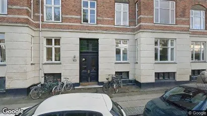 Lejligheder til salg i Hellerup - Foto fra Google Street View Lejligheder til salg i Hellerup - Foto fra Google Street View