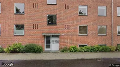 Lejligheder til salg i Randers NV - Foto fra Google Street View Lejligheder til salg i Randers NV - Foto fra Google Street View
