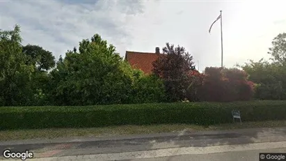 Lejligheder til salg i Nørre Alslev - Foto fra Google Street View Lejligheder til salg i Nørre Alslev - Foto fra Google Street View