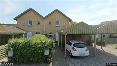 Andelsboliger til salg i Klarup - Foto fra Google Street View Andelsboliger til salg i Klarup - Foto fra Google Street View