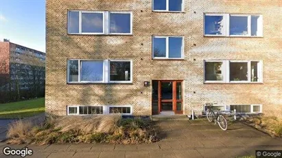 Lejligheder til leje i Brabrand - Foto fra Google Street View Lejligheder til leje i Brabrand - Foto fra Google Street View