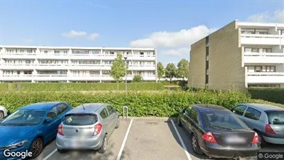 Lejligheder til salg i Ishøj - Foto fra Google Street View Lejligheder til salg i Ishøj - Foto fra Google Street View