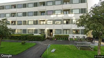 Lejligheder til salg i Nivå - Foto fra Google Street View Lejligheder til salg i Nivå - Foto fra Google Street View
