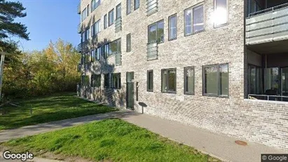 Lejligheder til salg i Søborg - Foto fra Google Street View Lejligheder til salg i Søborg - Foto fra Google Street View