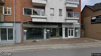 Lejligheder til salg i Søborg - Foto fra Google Street View Lejligheder til salg i Søborg - Foto fra Google Street View
