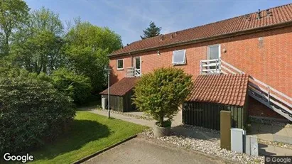 Lejligheder til salg i Silkeborg - Foto fra Google Street View Lejligheder til salg i Silkeborg - Foto fra Google Street View