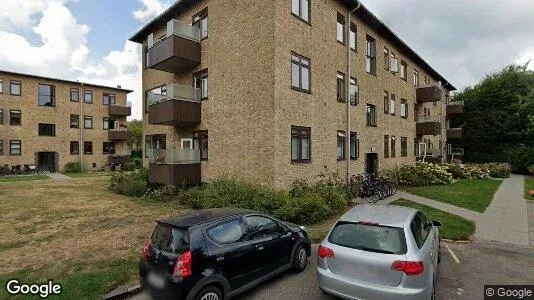 Andelsboliger til salg i Charlottenlund - Foto fra Google Street View
