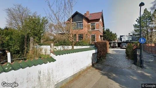 Lejligheder til salg i Charlottenlund - Foto fra Google Street View