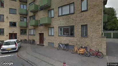 Lejligheder til salg i Charlottenlund - Foto fra Google Street View