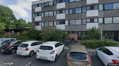 Lejligheder til salg i Humlebæk - Foto fra Google Street View