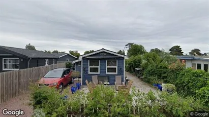Lejligheder til salg i Karrebæksminde - Foto fra Google Street View
