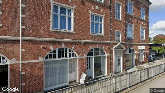 Lejligheder til leje i Charlottenlund - Foto fra Google Street View
