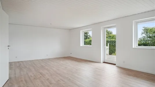 Huse i Tappernøje - billede 8