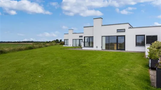 Huse i Randers NV - billede 1