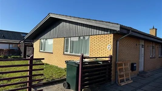 Lejligheder i Brøndby - billede 1